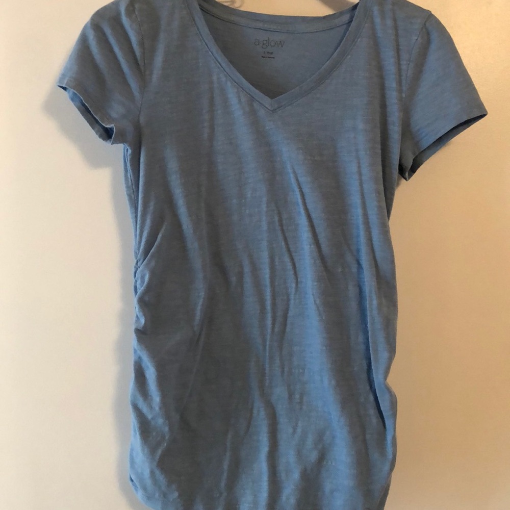 Maternity v-beck t-shirt